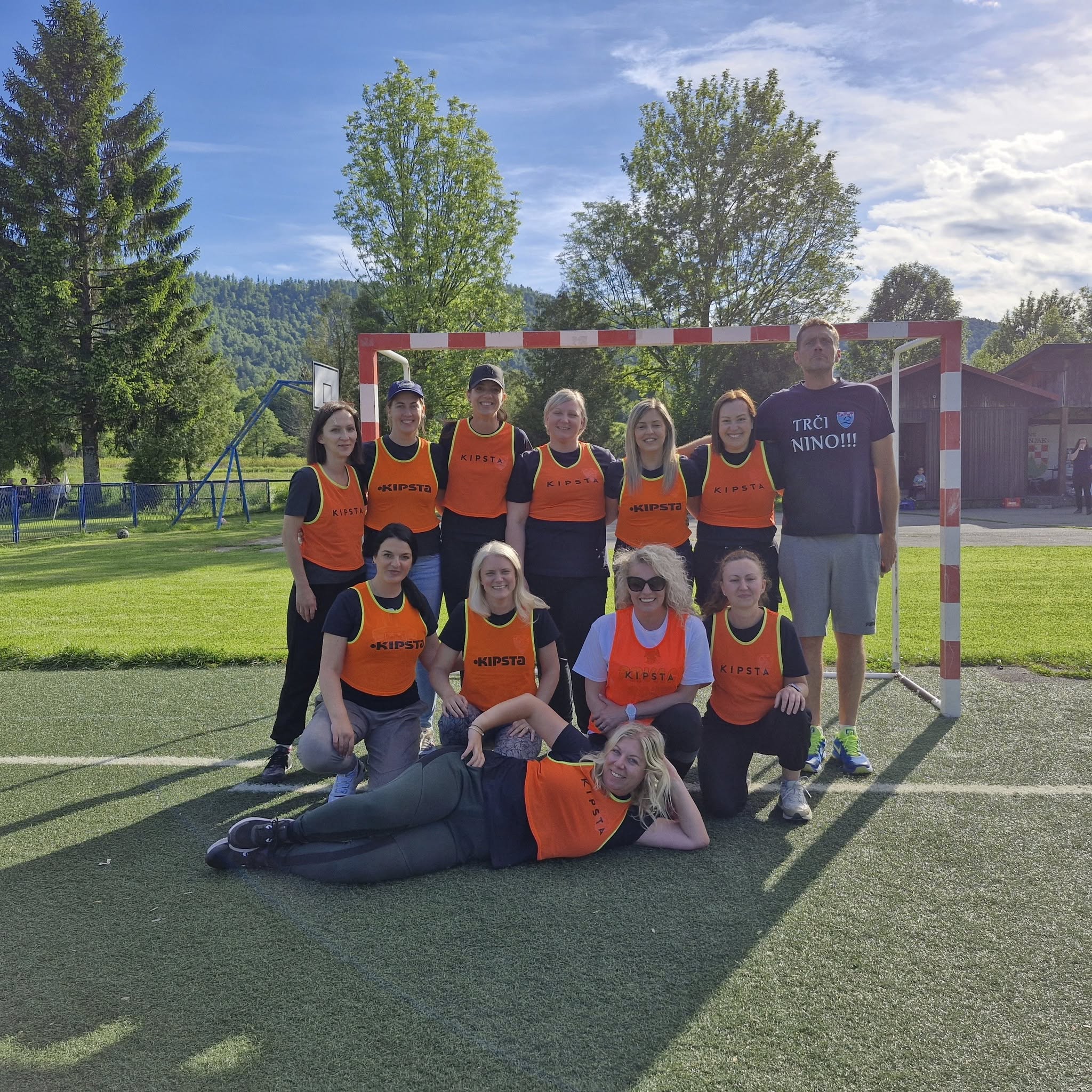 Više od kluba (207)