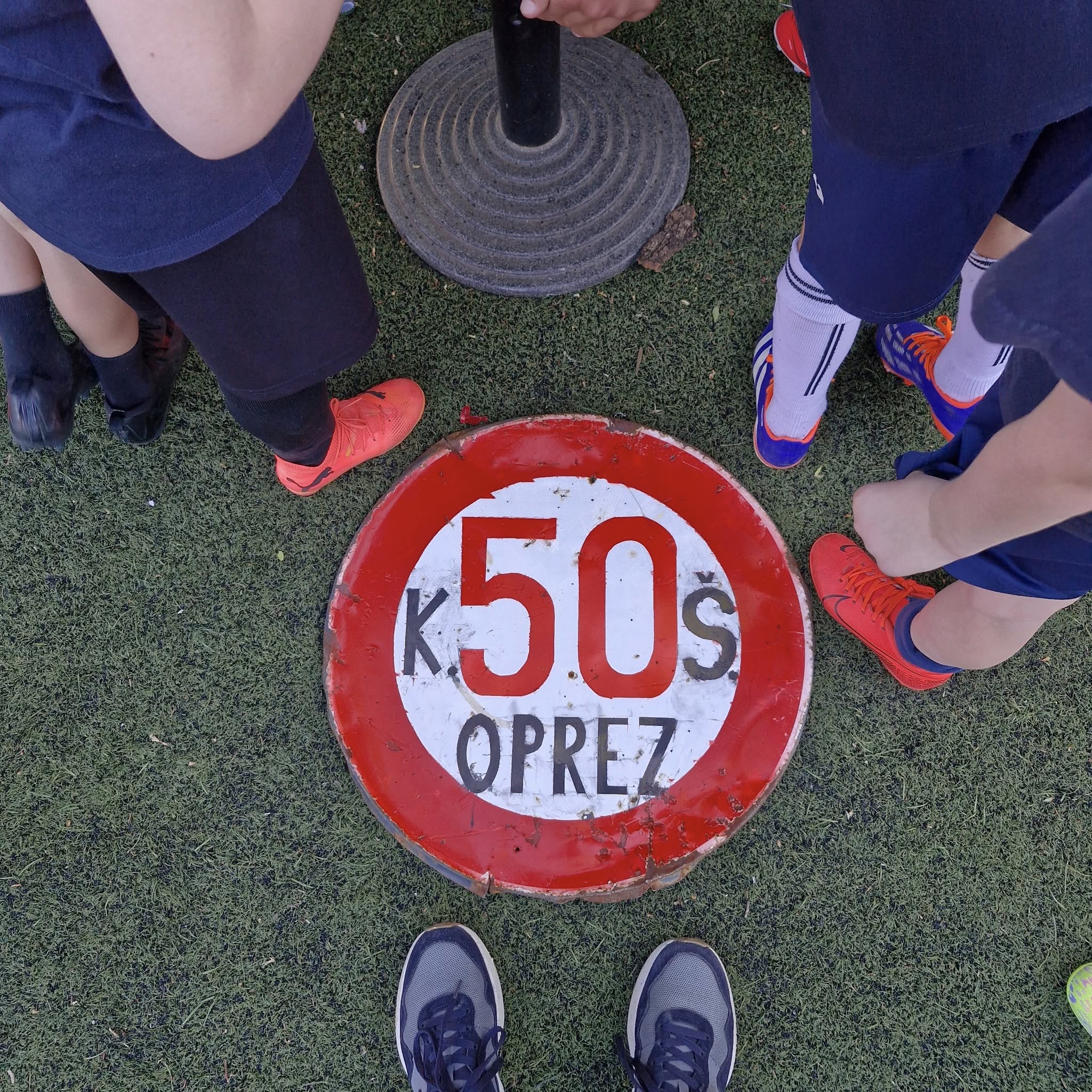 Više od kluba (185)