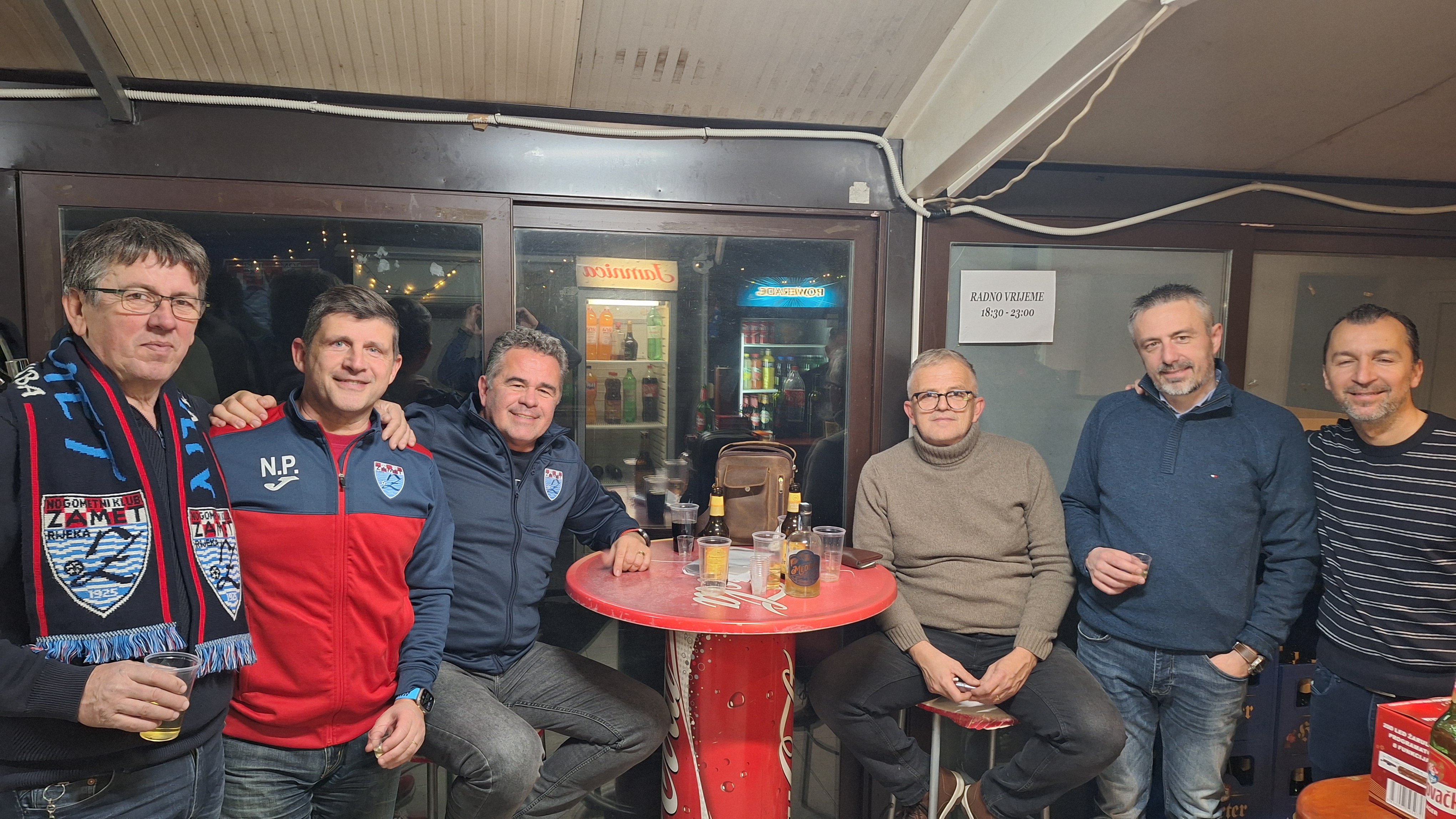 Više od kluba (145)