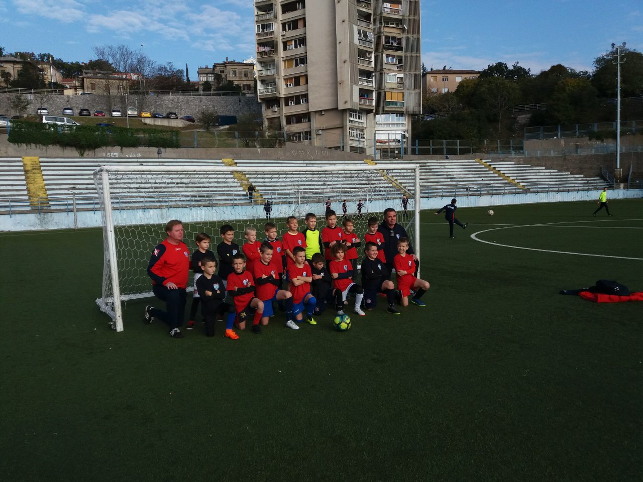 Više od kluba (172)