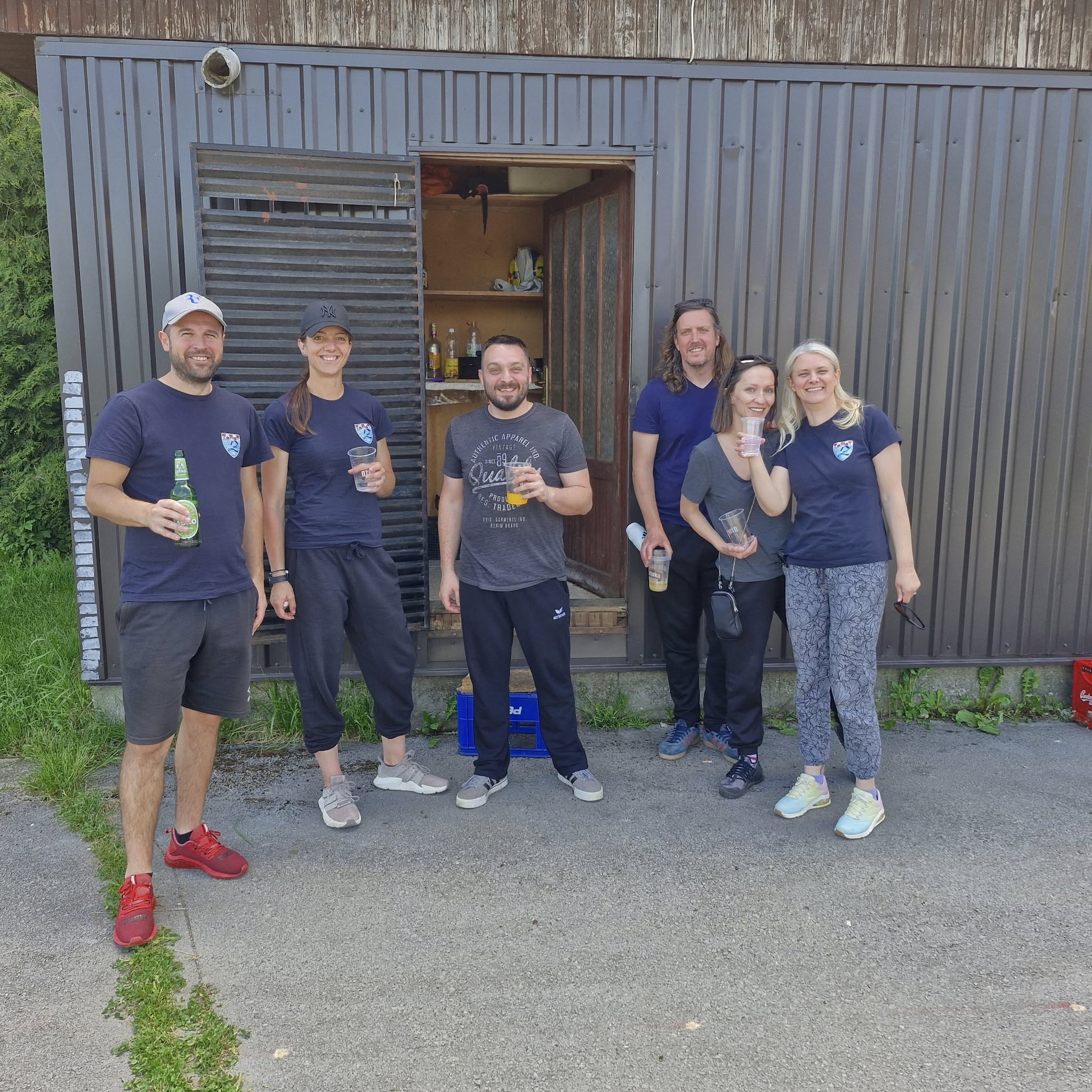 Više od kluba (208)